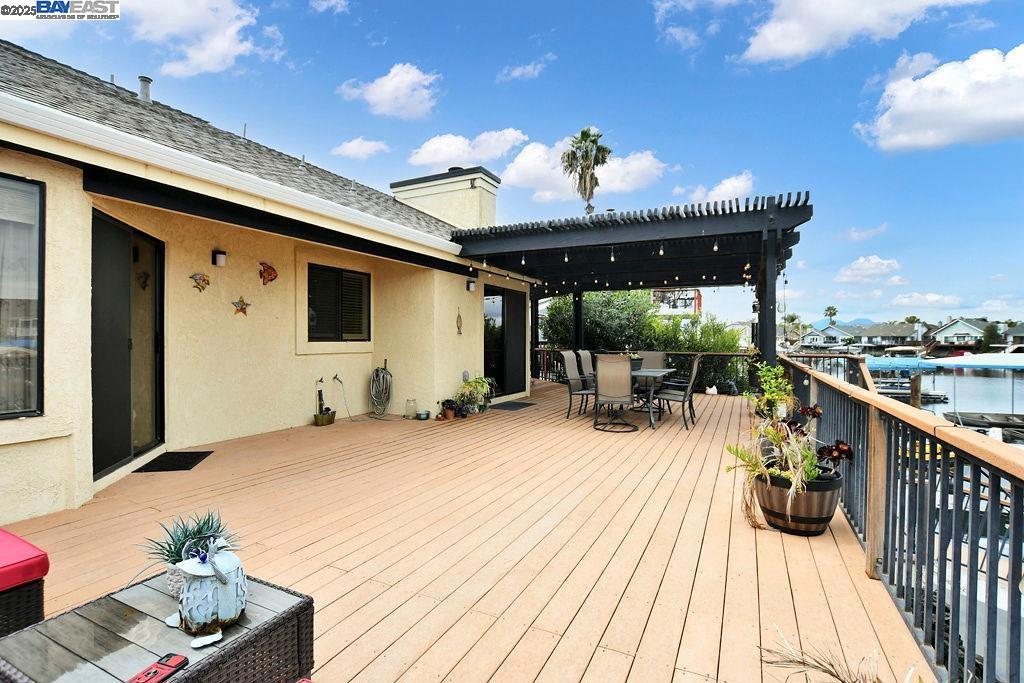 DELTA WATERFRONT ACCESS - Residential