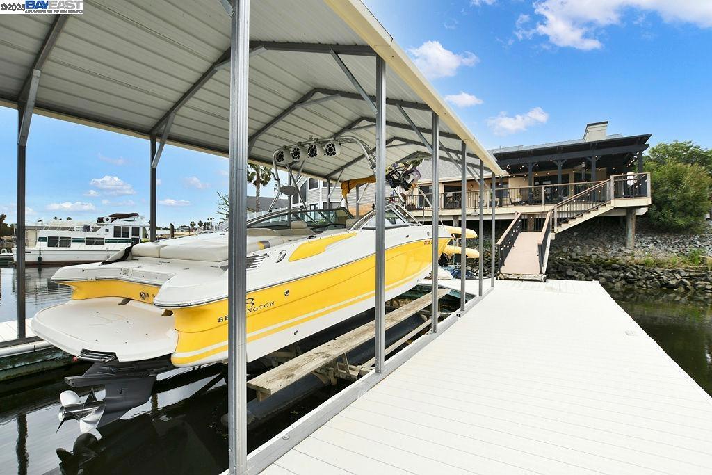 DELTA WATERFRONT ACCESS - Residential