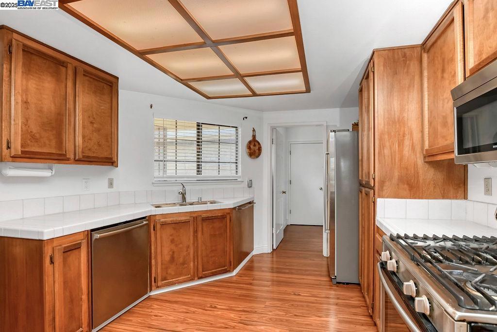 DELTA WATERFRONT ACCESS - Residential