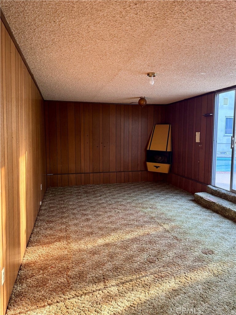 20701 Stagg