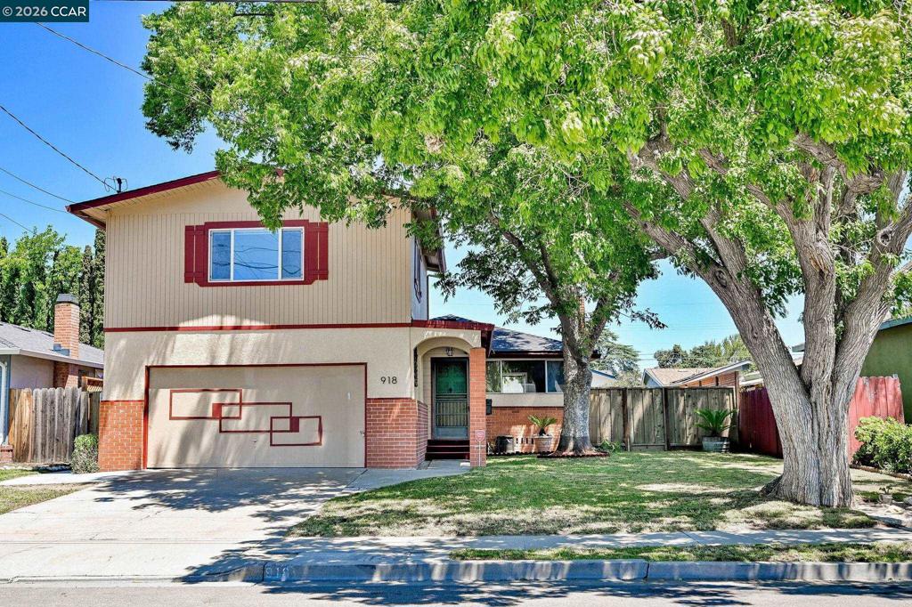 918 Ventura Ave AVE