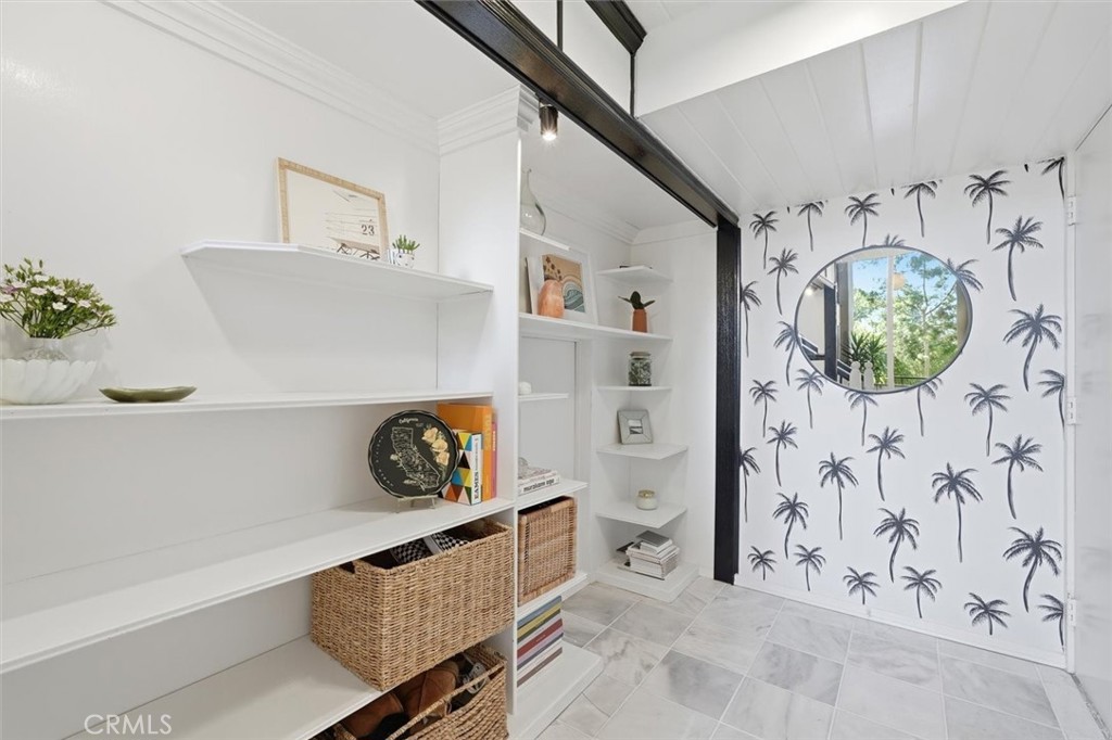 5658 Ravenspur Drive 208