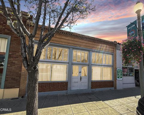 Photo of 1020 E Main Street, Santa Paula, CA 93060 (MLS # V1-29232) Photo of 1020 E Main Street, Santa Paula, CA 93060 (MLS # V1-29232)