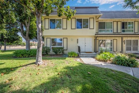 4068 Avenida Sevilla Cypress CA 90630