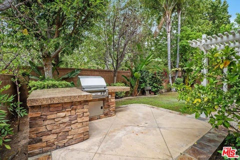 Tiny photo for 17 Mount Vernon, Irvine, CA 92620 (MLS # 26871439)