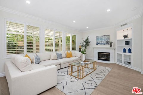 Tiny photo for 17 Mount Vernon, Irvine, CA 92620 (MLS # 26871439)