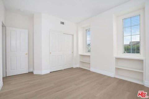 Tiny photo for 17 Mount Vernon, Irvine, CA 92620 (MLS # 26871439)