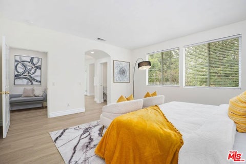 Tiny photo for 17 Mount Vernon, Irvine, CA 92620 (MLS # 26871439)
