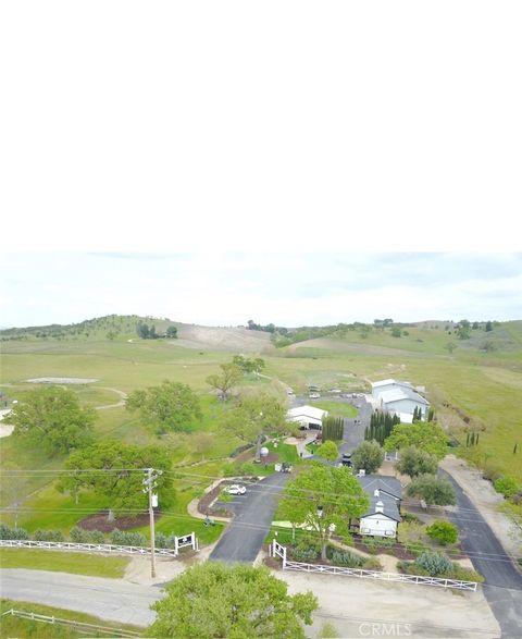 Tiny photo for 1340 Penman Springs Road, Paso Robles, CA 93446 (MLS # OC25021110)