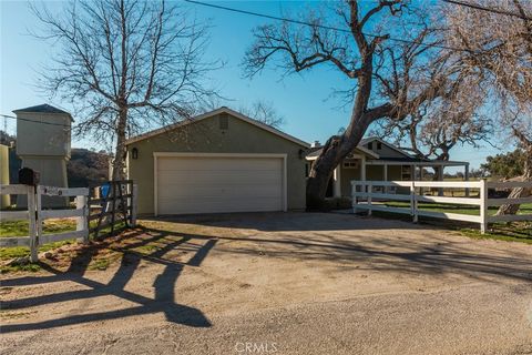 Tiny photo for 1340 Penman Springs Road, Paso Robles, CA 93446 (MLS # OC25021110)