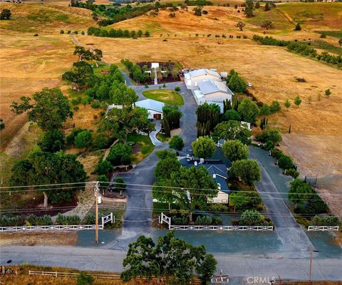 1340 Penman Springs Road Paso Robles CA 93446