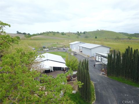 Tiny photo for 1340 Penman Springs Road, Paso Robles, CA 93446 (MLS # OC25021110)