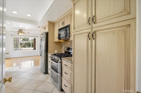 Tiny photo for 19792 Majorca LN, Yorba Linda, CA 92886 (MLS # PW26122826)