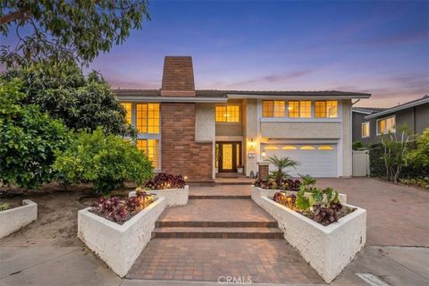 Tiny photo for 19792 Majorca LN, Yorba Linda, CA 92886 (MLS # PW26122826)