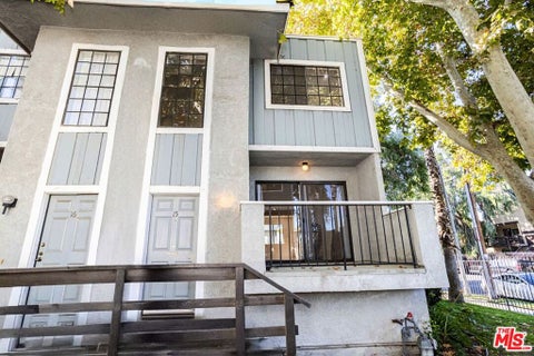 Photo of 9140 Burnet Avenue #15, North Hills, CA 91343 (MLS # 26984871)