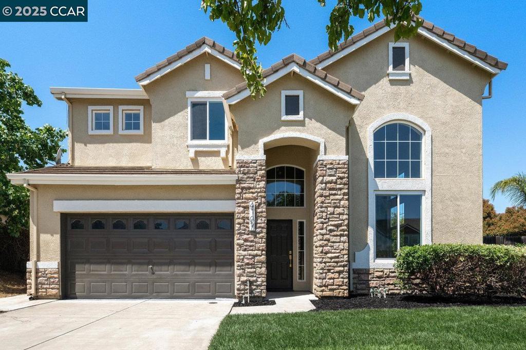 TRACY PARK - Residential