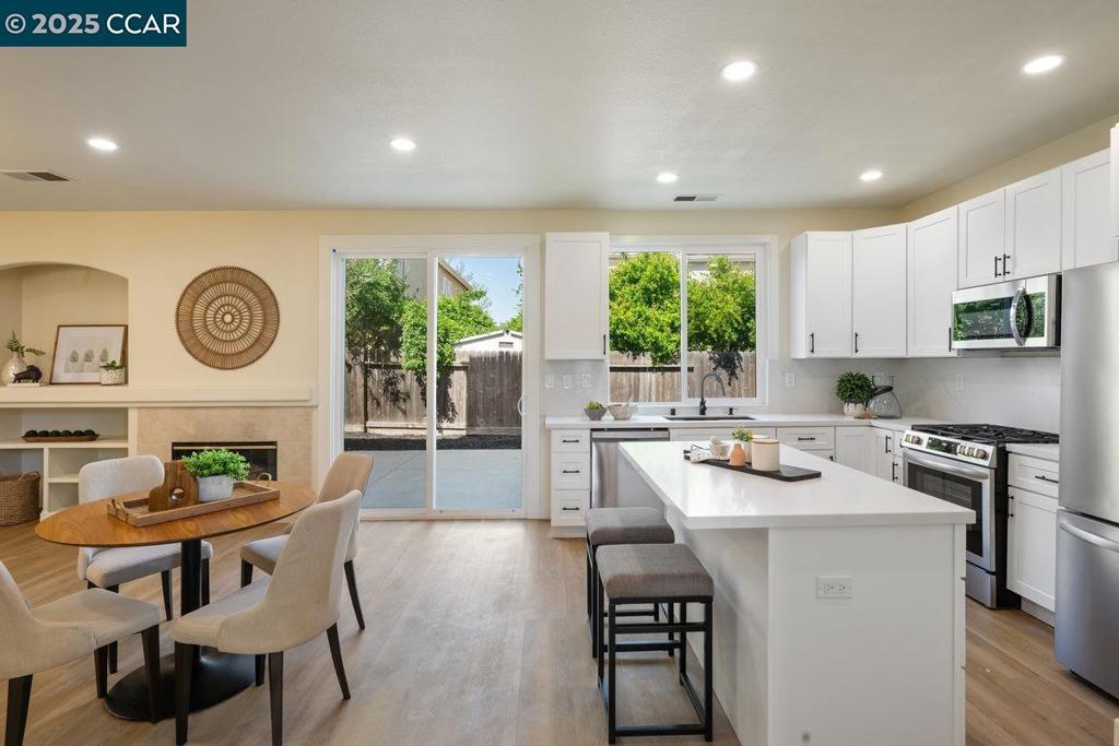 TRACY PARK - Residential