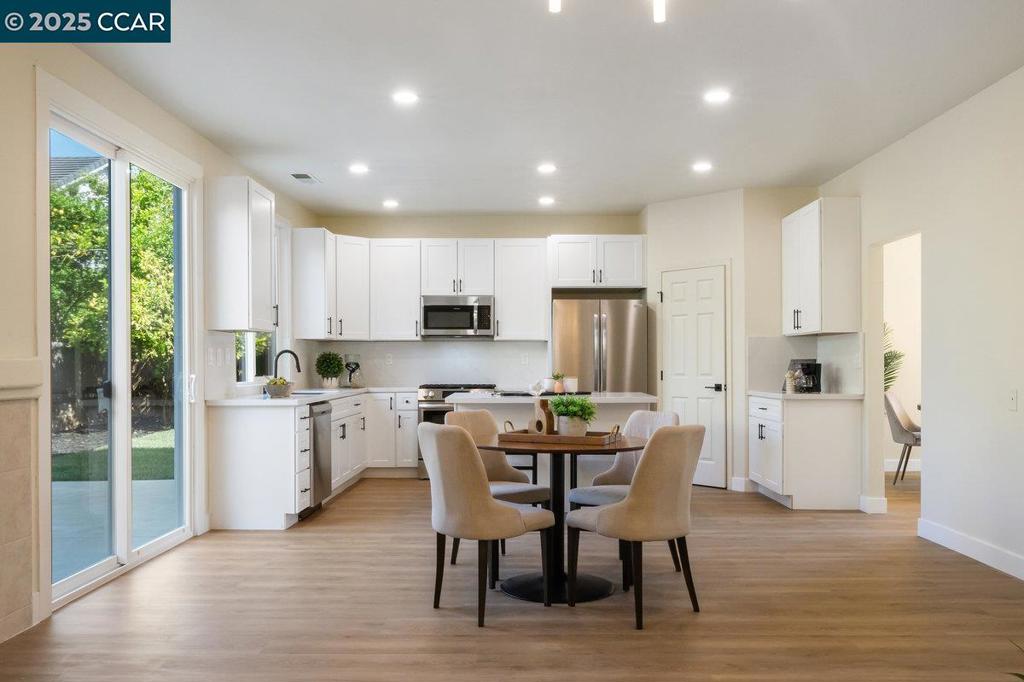 TRACY PARK - Residential