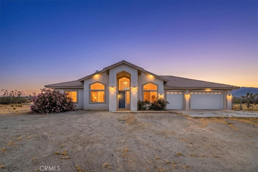 1485 La Mesa