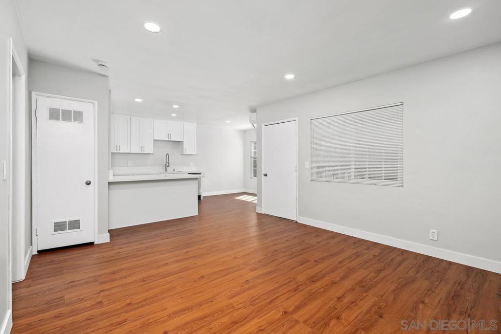 Out Of Area - Residential Lease