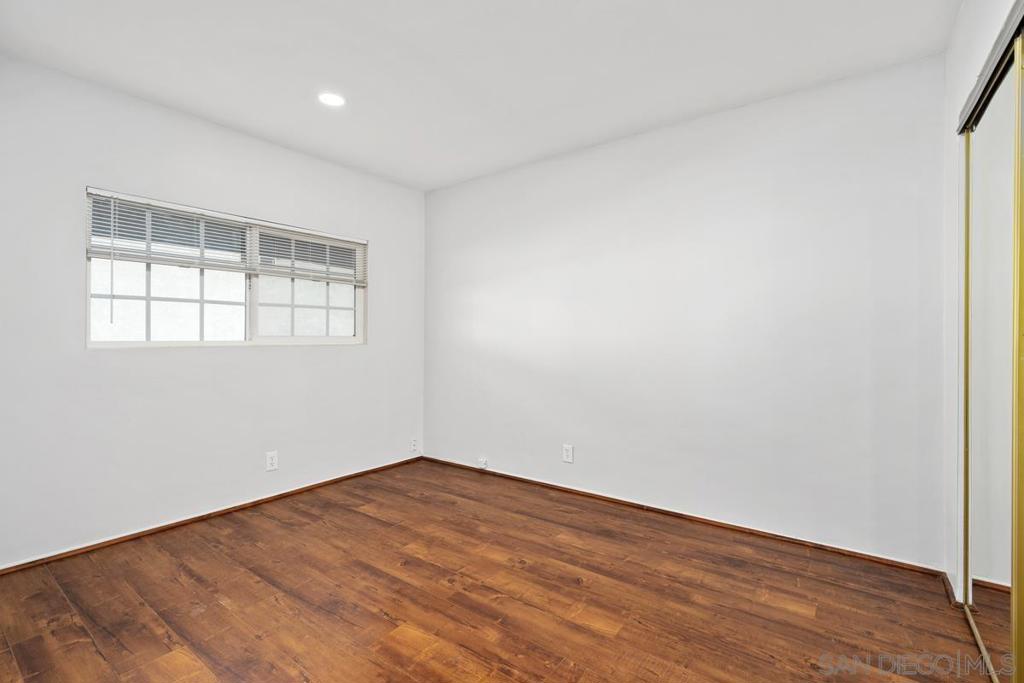 Out Of Area - Residential Lease
