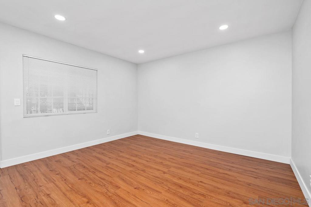 Out Of Area - Residential Lease