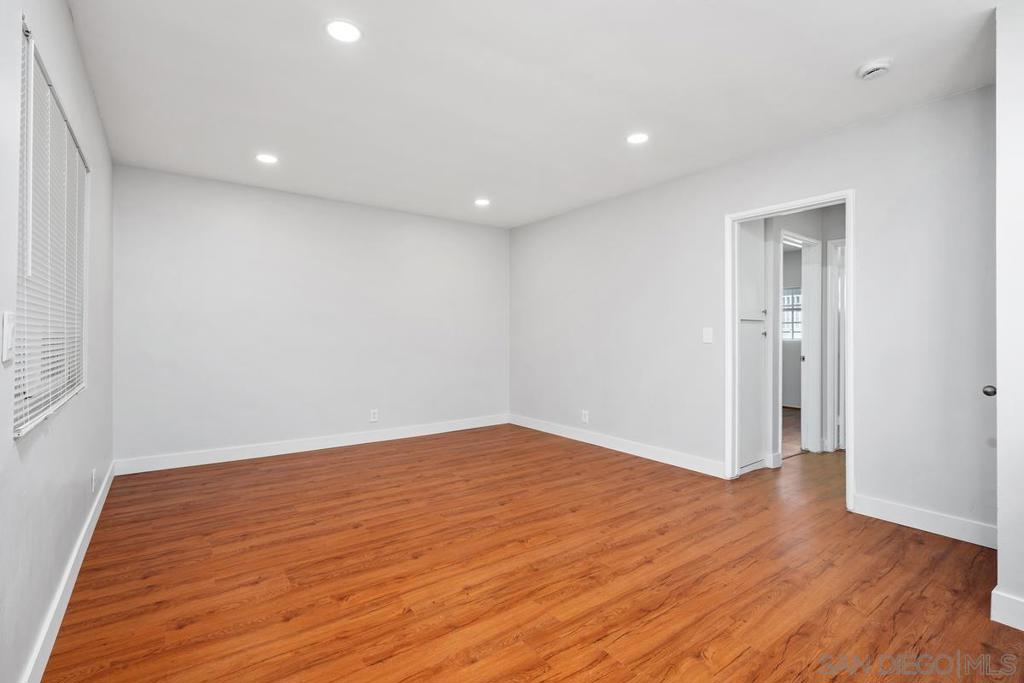 Out Of Area - Residential Lease