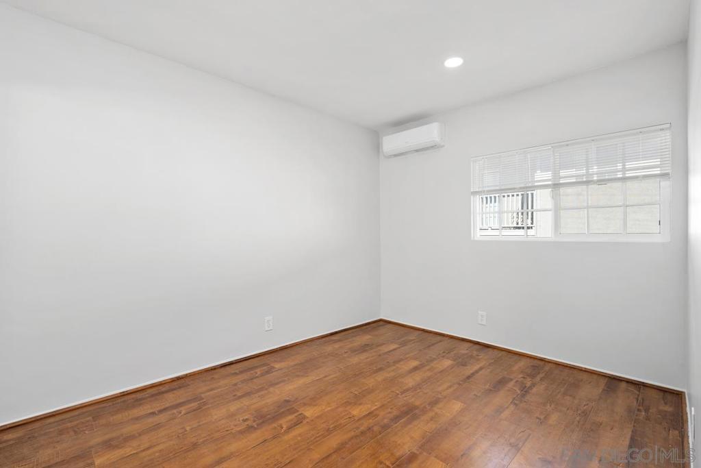 Out Of Area - Residential Lease