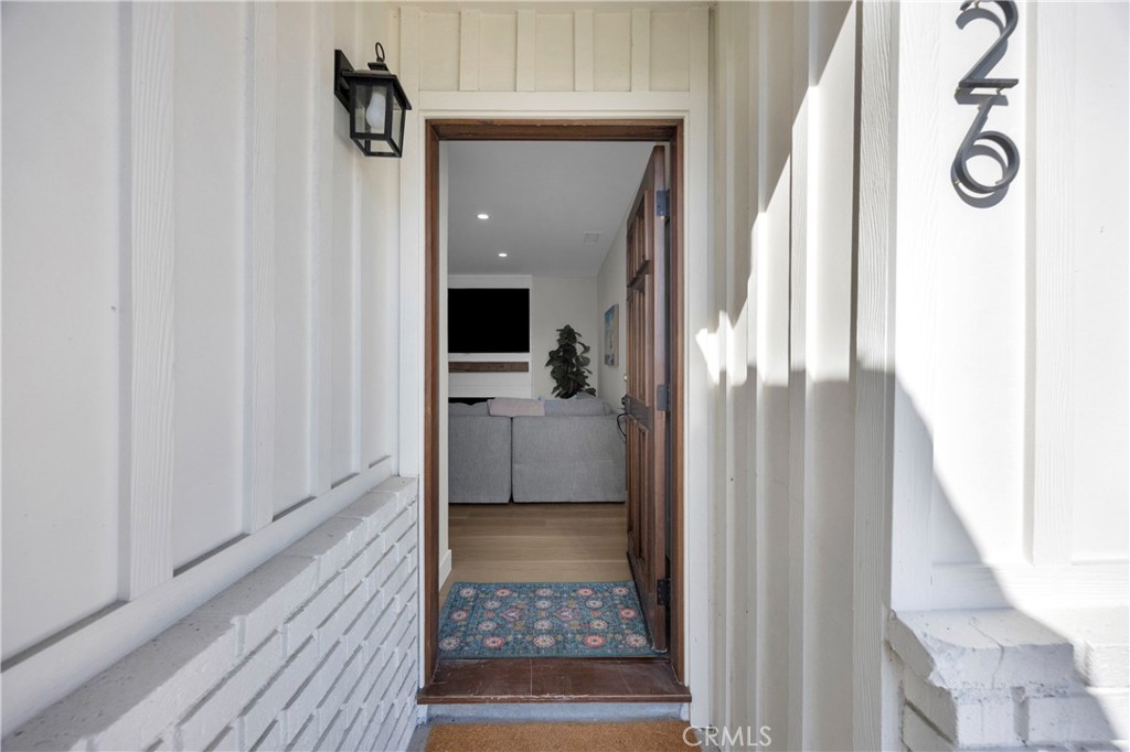 8326 Fontainbleau Way