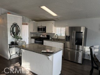 25114 Avenida Valencia