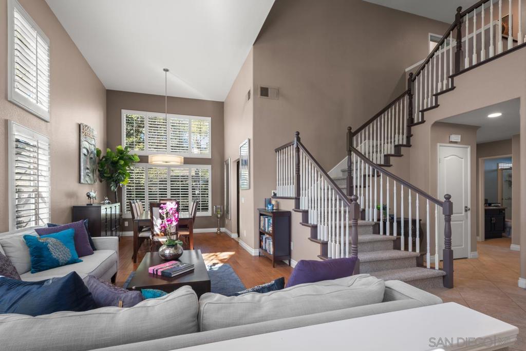 12425 Caminito Valioso