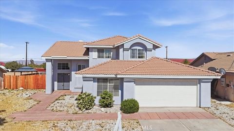 Photo of 8541 Dove Creek Trl, Hesperia, CA 92344 (MLS # CV26096238)