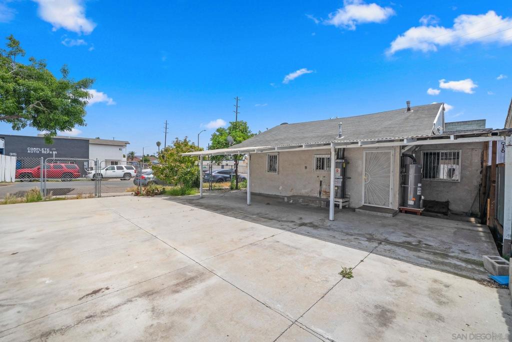 San Diego - Residential Income