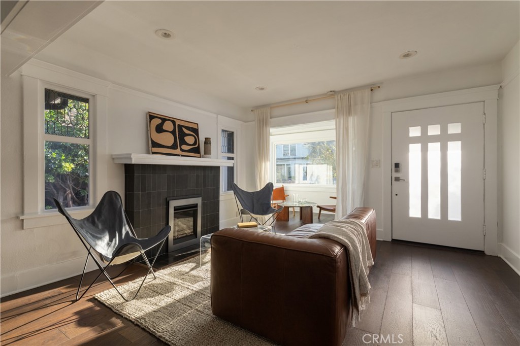 234 Lindero Avenue