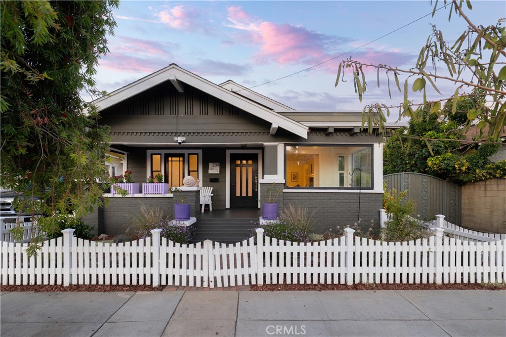 234 Lindero Avenue