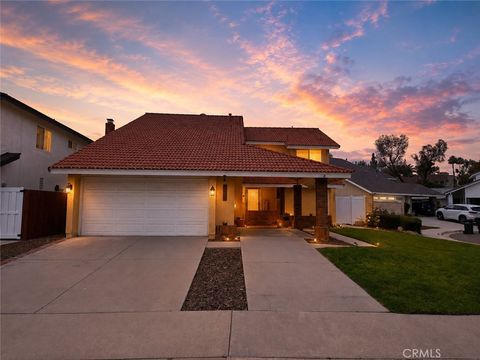 24581 Southhampton Ct Laguna Hills CA 92653