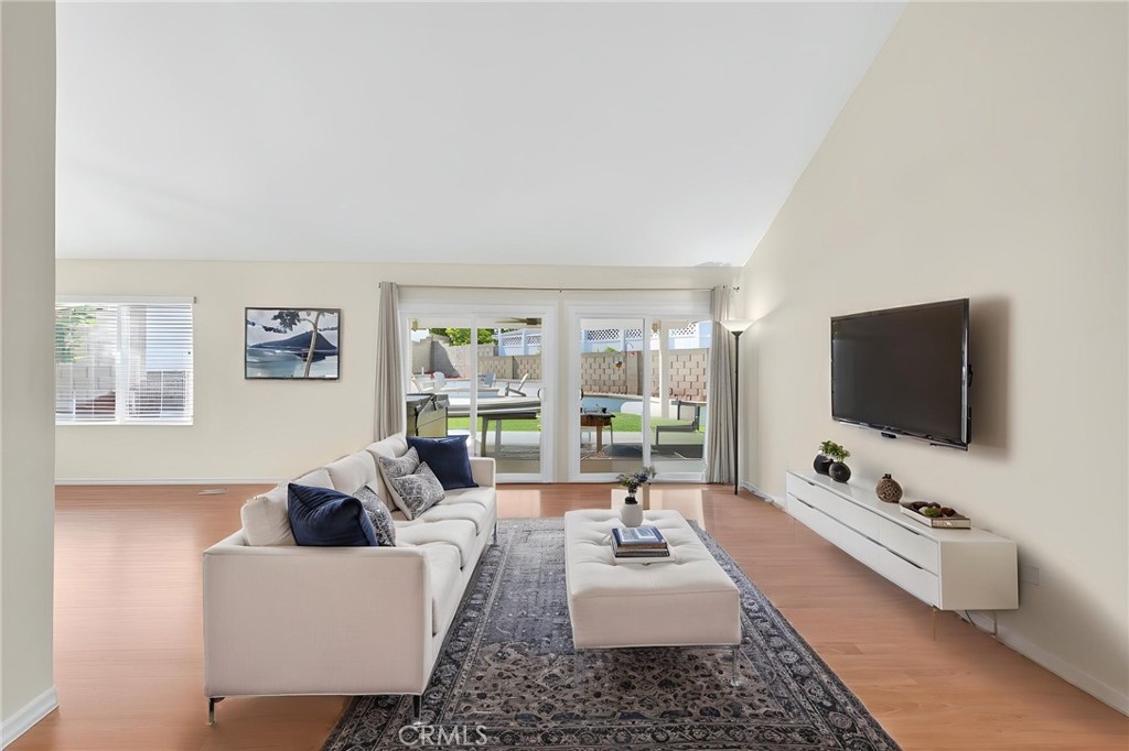 24581 Southhampton Ct