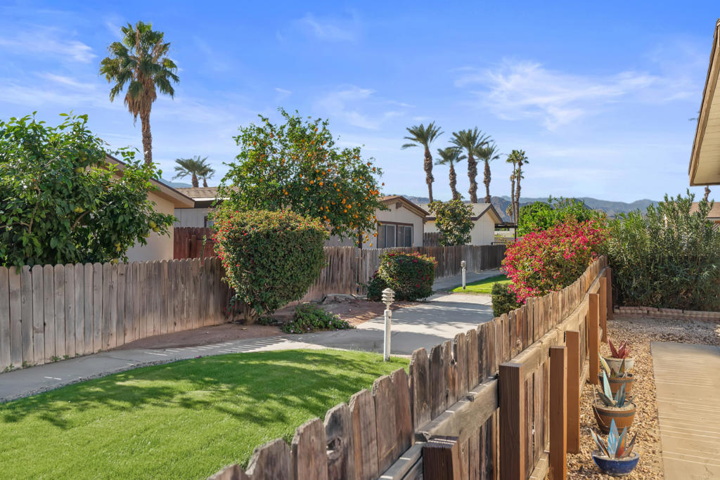 Desert Grove - Residential