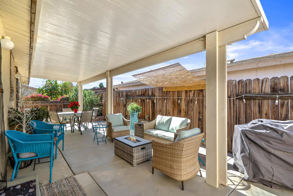 Desert Grove - Residential
