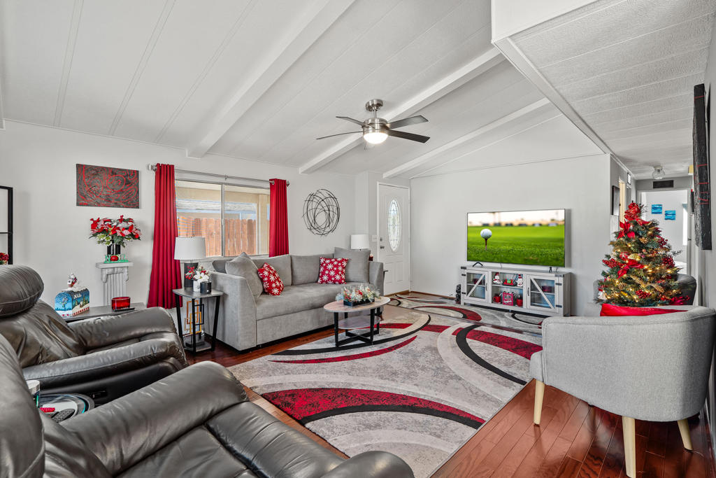 Desert Grove - Residential