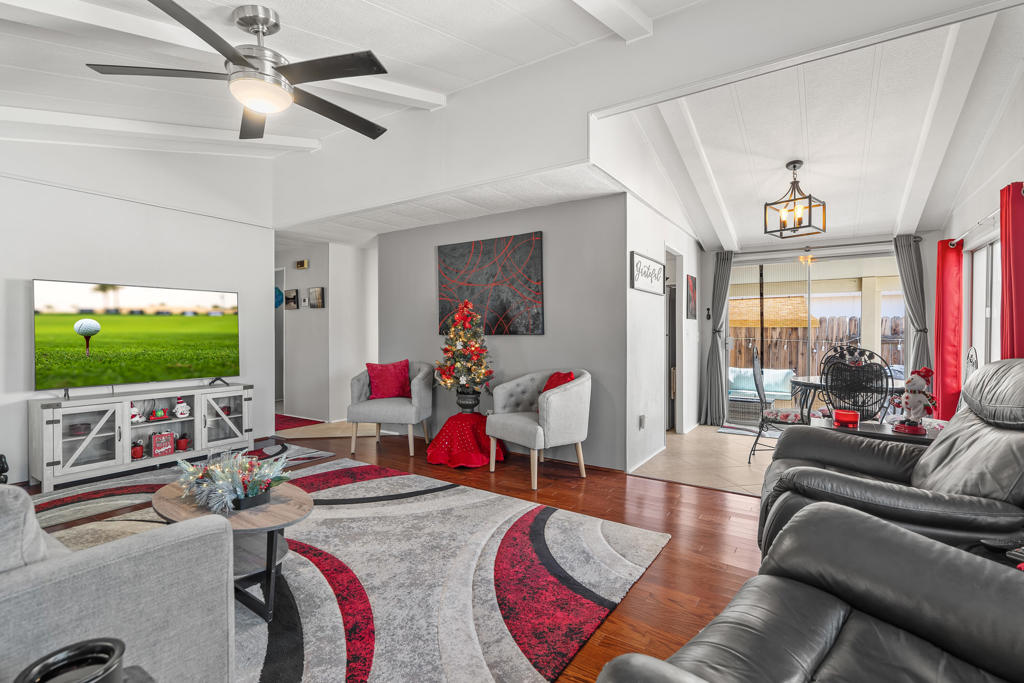 Desert Grove - Residential