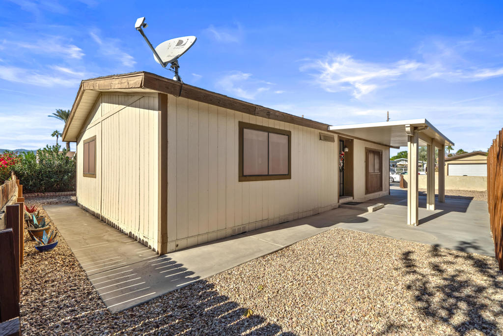 Desert Grove - Residential