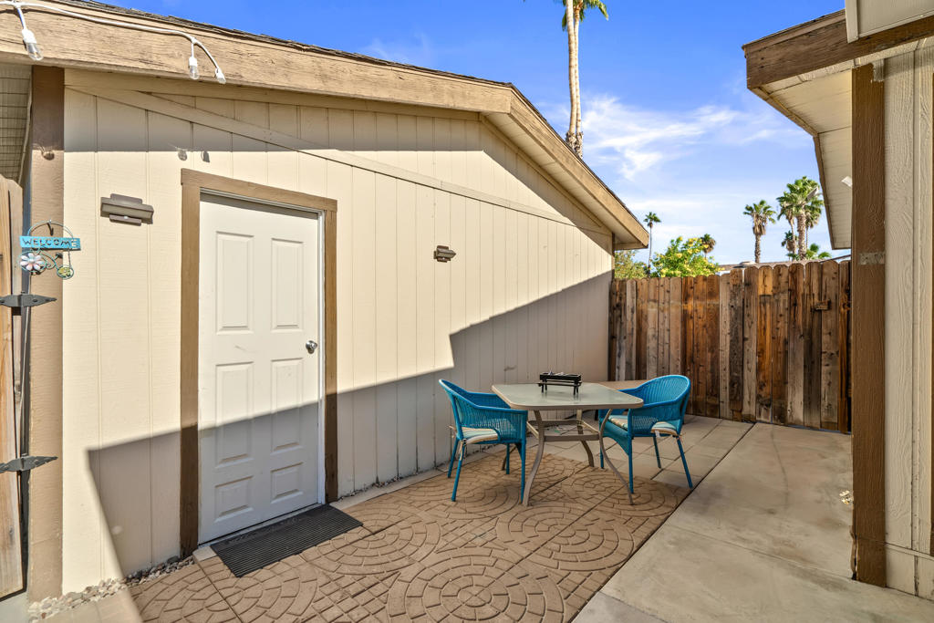 Desert Grove - Residential