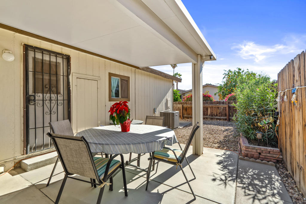 Desert Grove - Residential