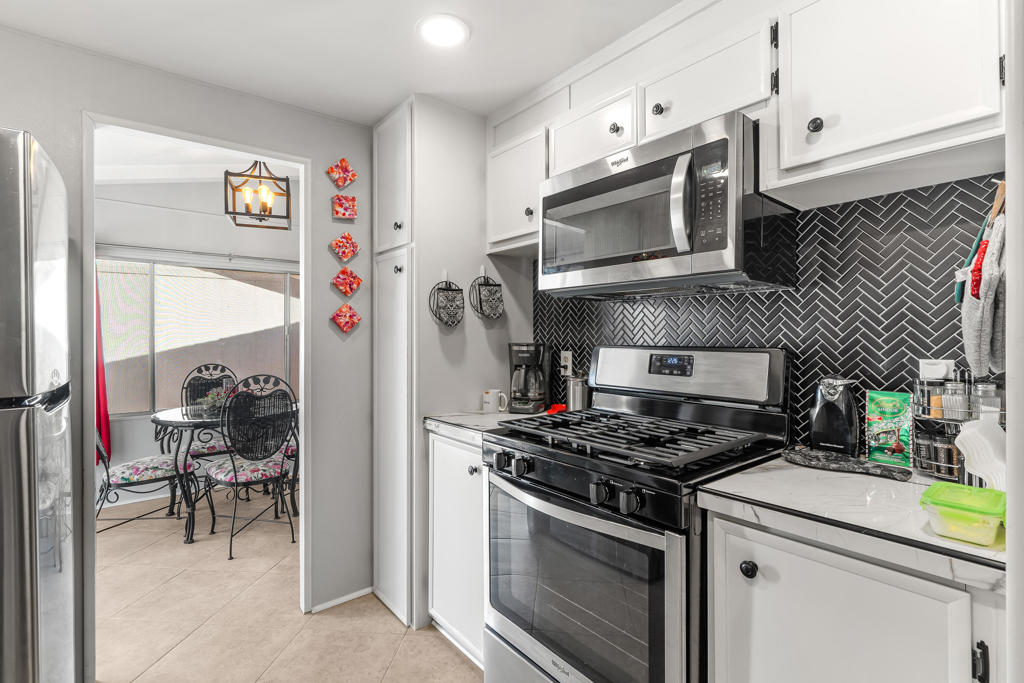 Desert Grove - Residential