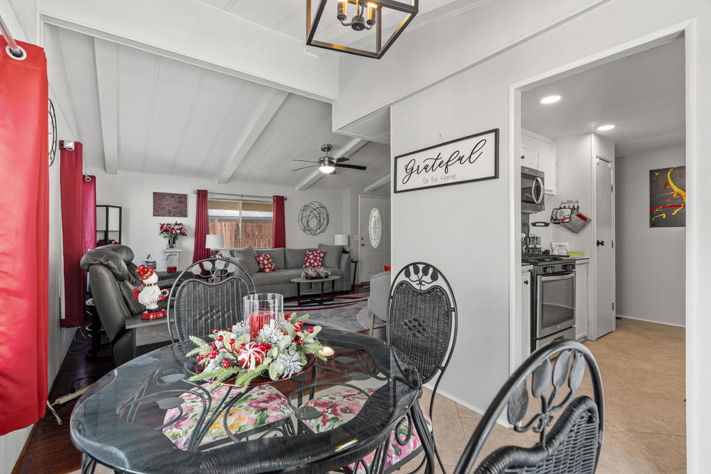 Desert Grove - Residential