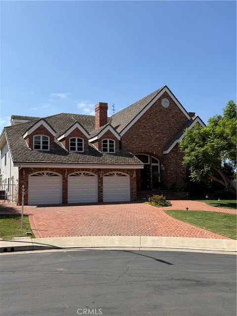 Photo of 1464 Via Cresta, Pacific Palisades, CA 90272 (MLS # SB26204444)