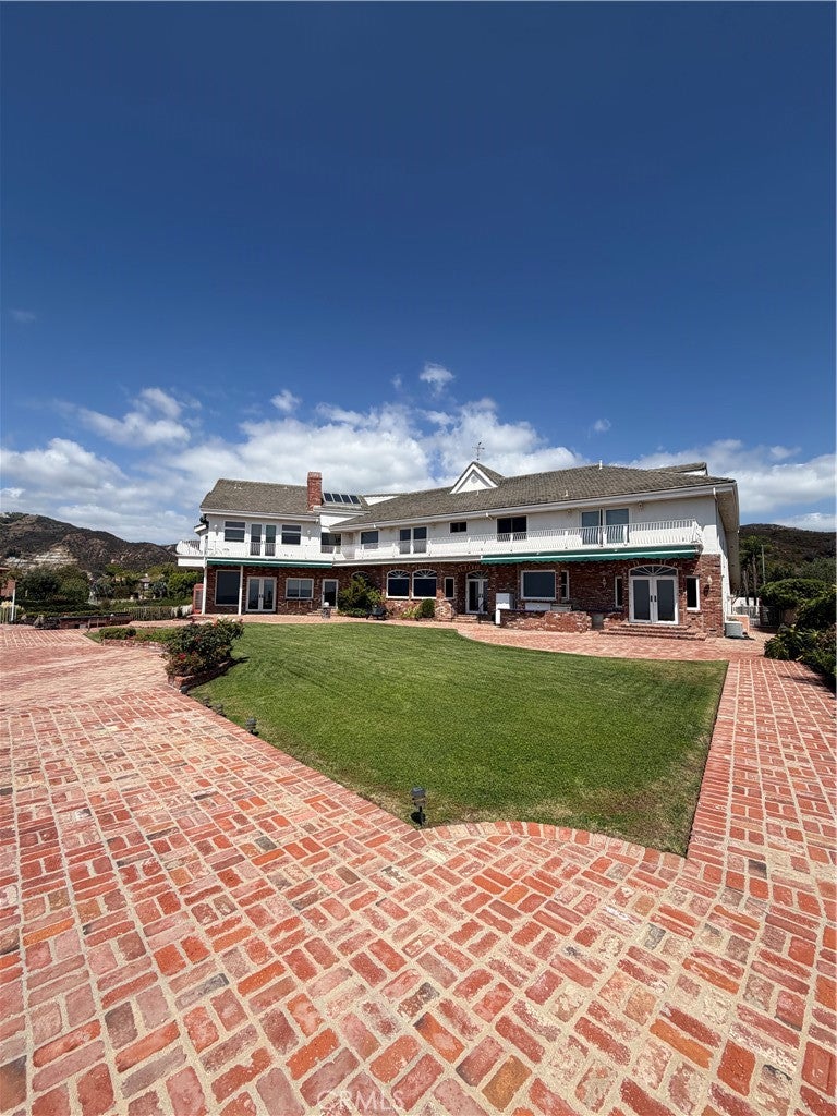 1464 Via Cresta