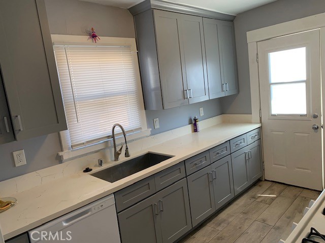 Alamitos Beach (AB) - Residential Lease