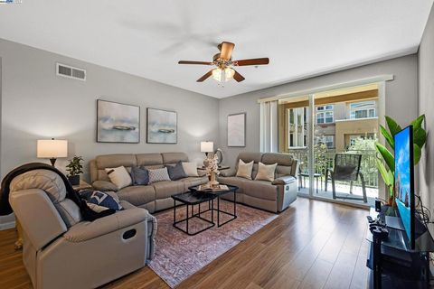 Photo of 49002 Cinnamon Fern Cmn Ter #311, Fremont, CA 94539 (MLS # 41108657)